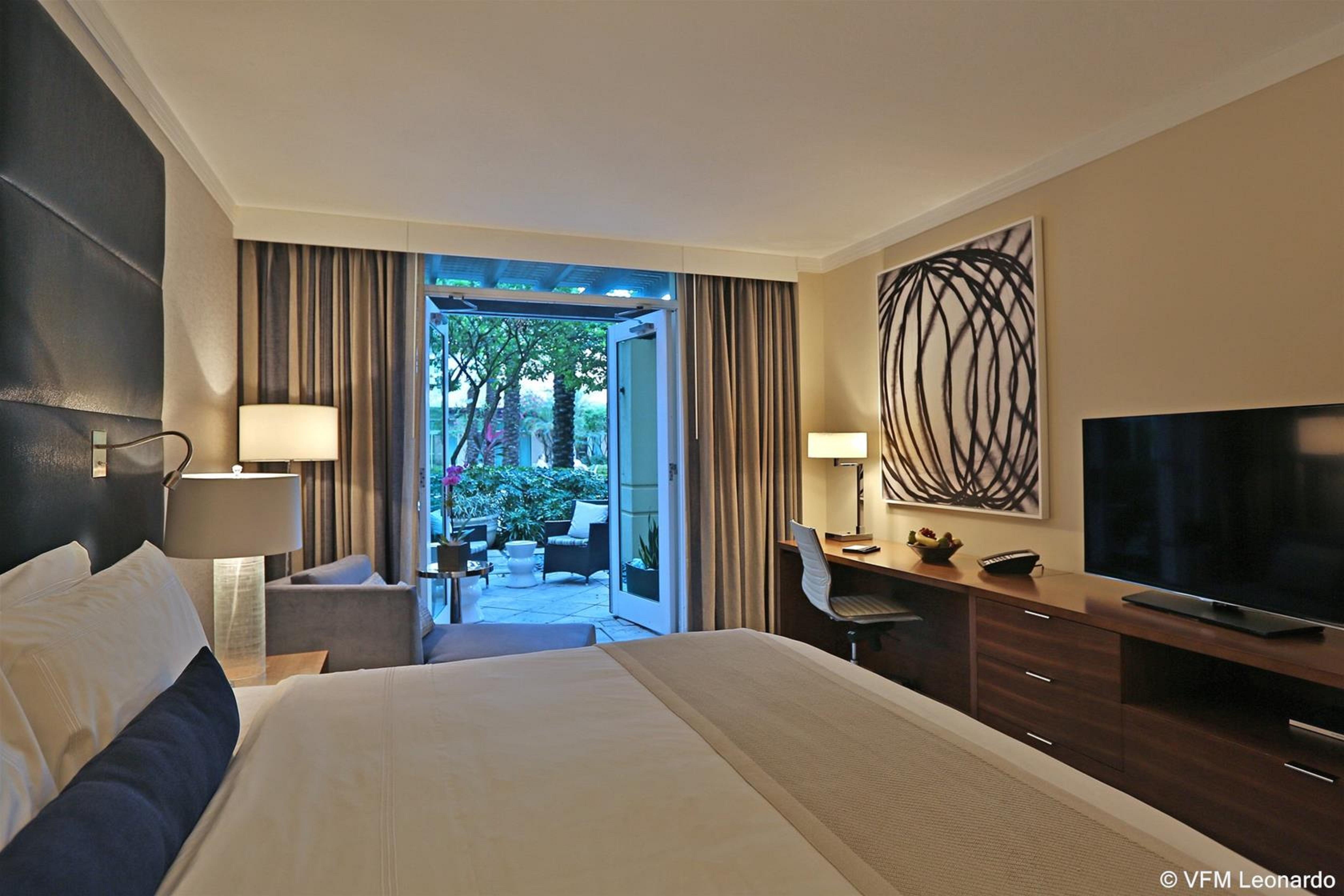 Intercontinental At Doral Miami By Ihg Hotel Exterior photo